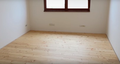 Obr. 22 Příklad postupu montáže pro dřevěnou podlahu: 7. hotová podlaha