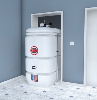 Obr. Dvouplášťovou plastovou nádrž s objemem 750 litrů lze pronést dveřmi 70 cm, nádrž s objemem 1 000 a 1 500 litrů dveřmi 80 cm.