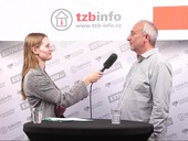 Ing. Albta Svobodov, TZB-info a Jaroslav Oliva, Drustevn zvody Draice. Zdroj: estav.tv