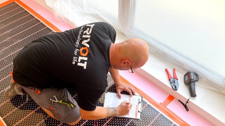 Efektivní modernizace: Integrace infračervených topných fólií do rozpočtu rekonstrukce bytu